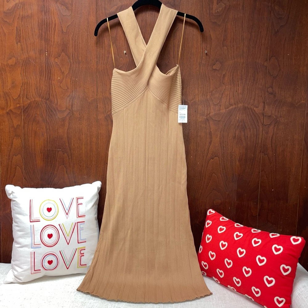NWT  MIDI DRESS